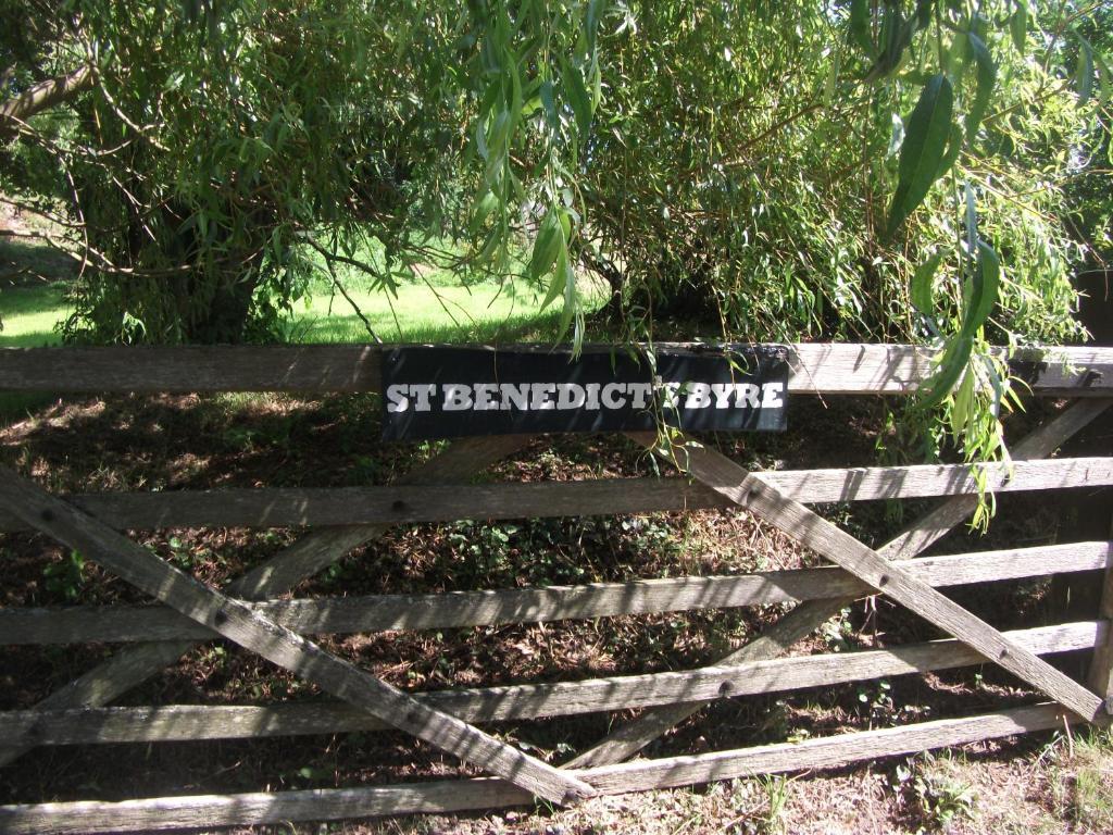 St Benedicts Byre B&B Crowhurst  Exterior foto